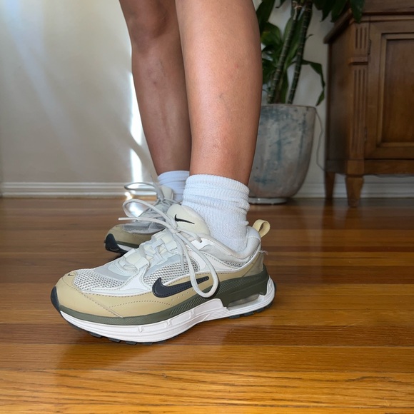 Nike air max bliss' - Picture 2 of 9